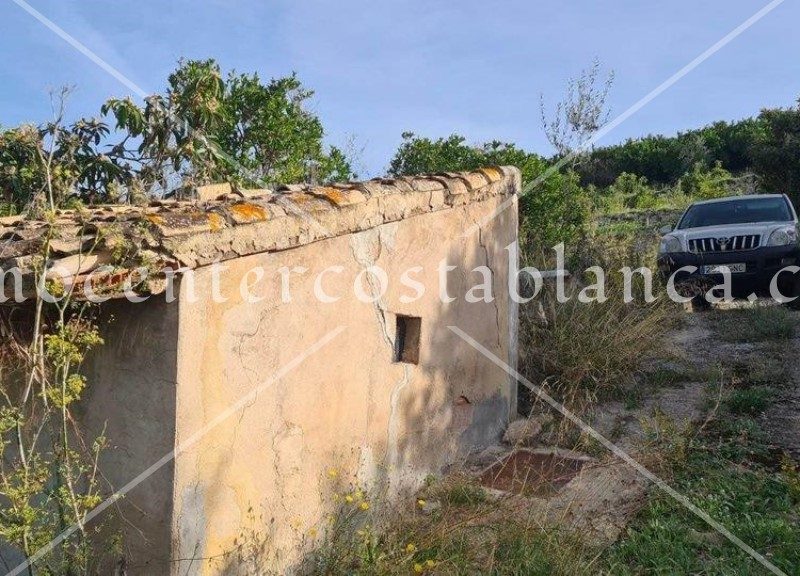 REF: P044C Grondstuk in Callosa d'En Sarria