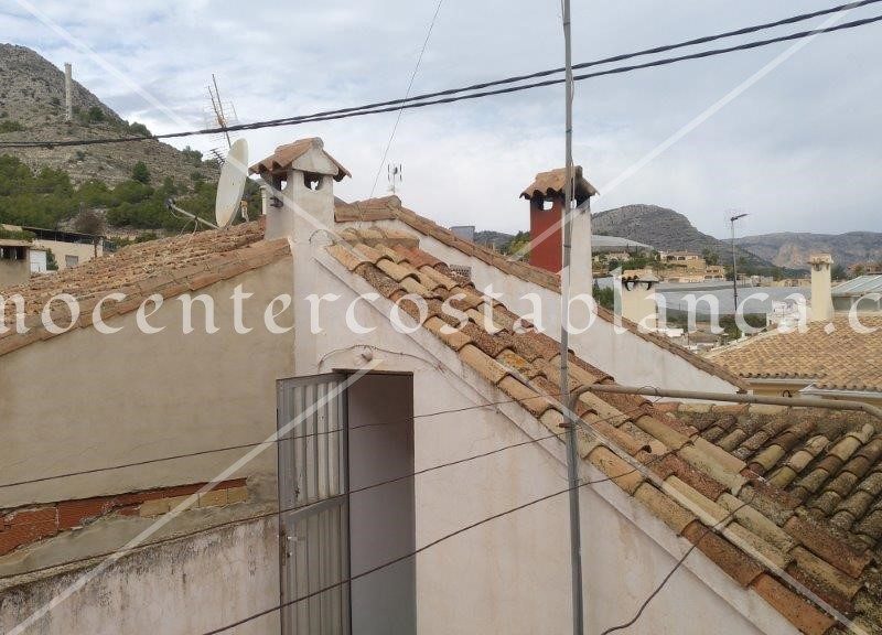 REF: C046C Casa de pueblo en Callosa d'En Sarría