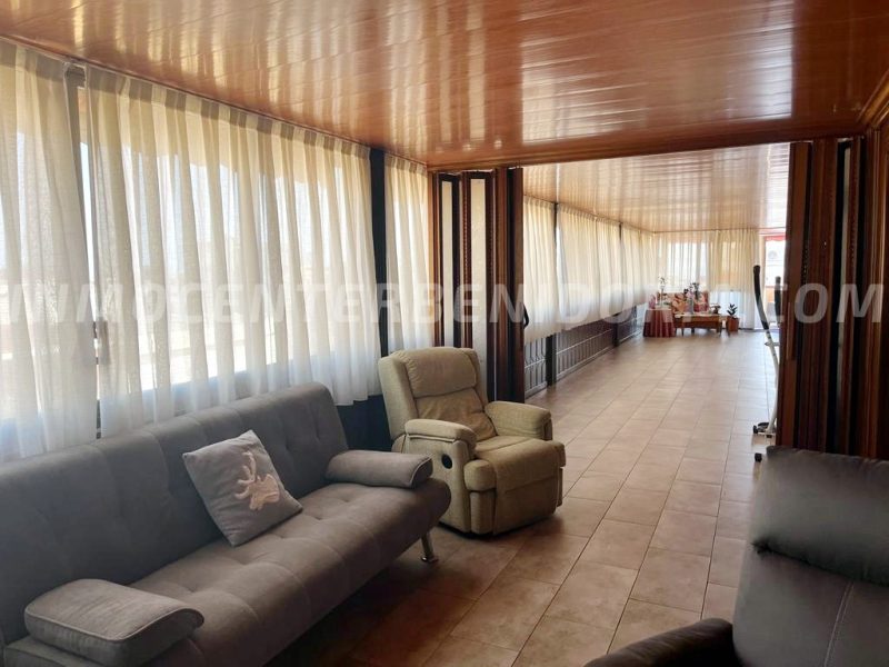 REF: A072 Very large penthouse in the center of Benidorm