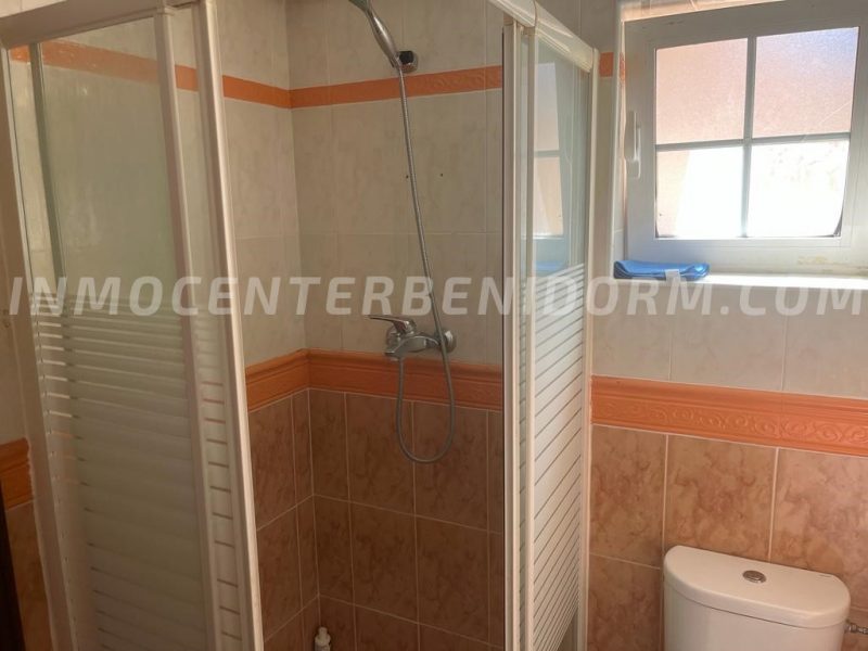REF: V071 Riante villa met 2 aparte appartamenten in La Nucia