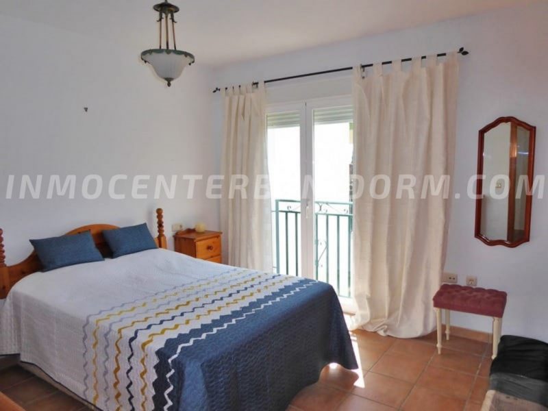 REF: C083C Townhouse with separate guest apartment in Panorama