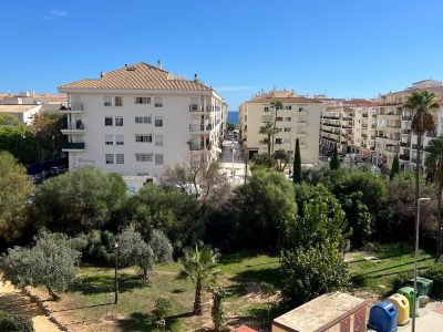 REF: A129 Apartamento en la Plaza de la Pau Altea