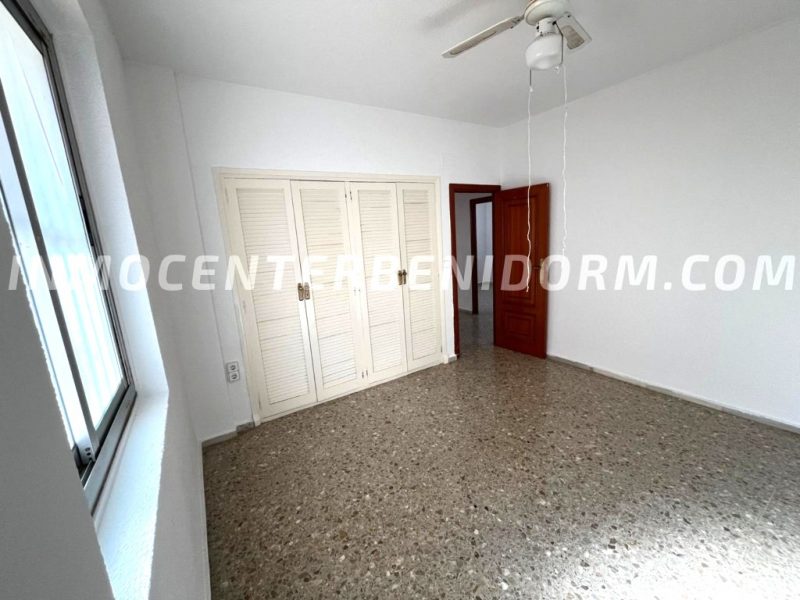 REF A145: Ático con espectaculares vistas al mar en Benidorm