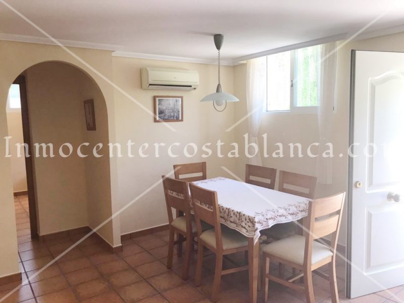 REF: V041 Luxe villa met 2 appartementen in Alfas del Pi L'Arabi