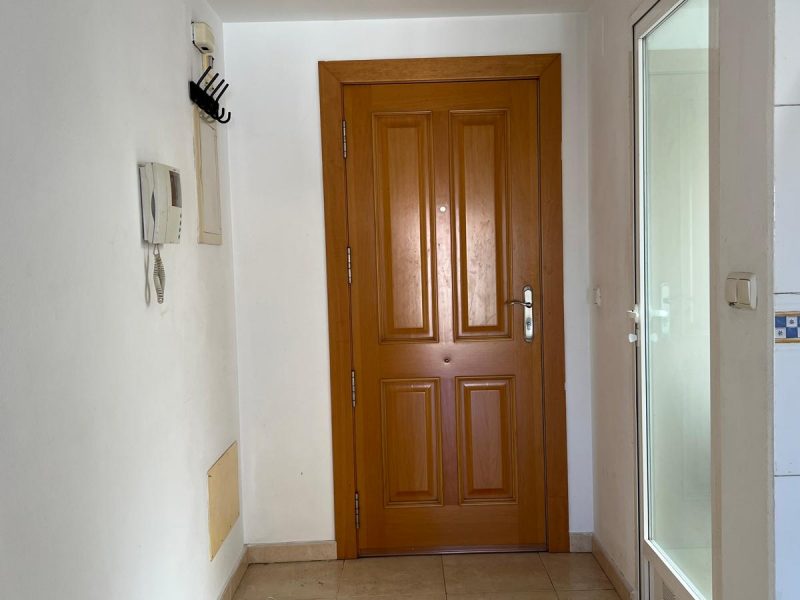 REF: A129 Appartement in de Plaza de la Pau Altea