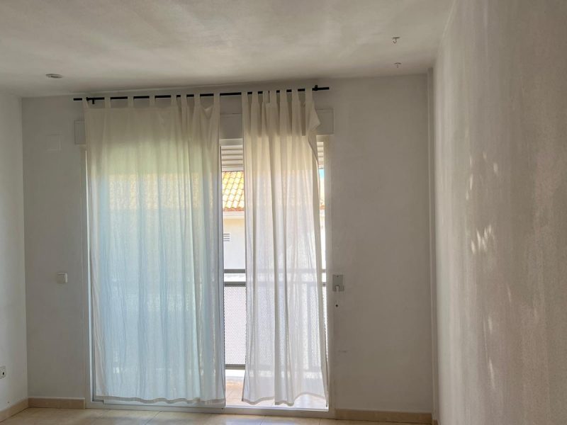 REF: A129 Appartement in de Plaza de la Pau Altea