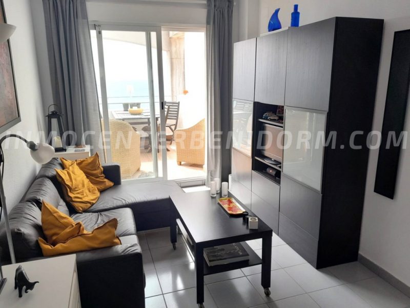 REF: A-132 Penthouse duplex met spectaculair zee en berg zicht.