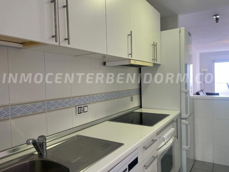 REF: A-132 Penthouse duplex met spectaculair zee en berg zicht.