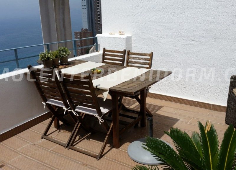 REF: A-132 Ático duplex con extraordinarias vistas al mar y montaña.