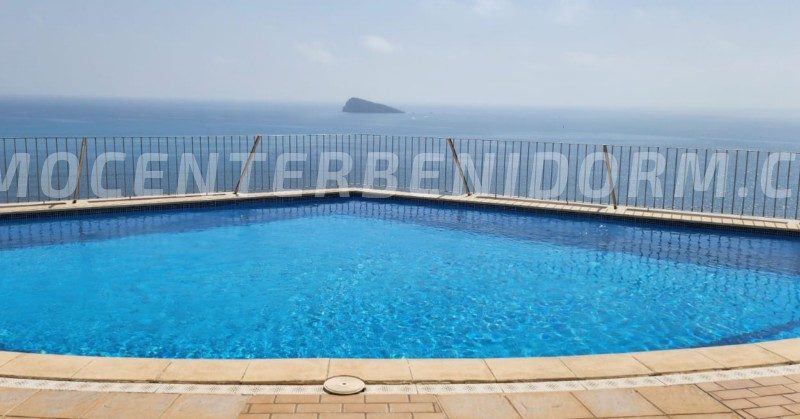 REF: A-132 Penthouse duplex met spectaculair zee en berg zicht