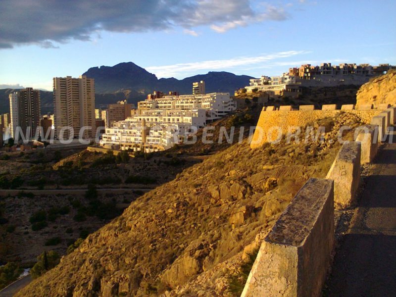 REF: A-132 Penthouse duplex met spectaculair zee en berg zicht