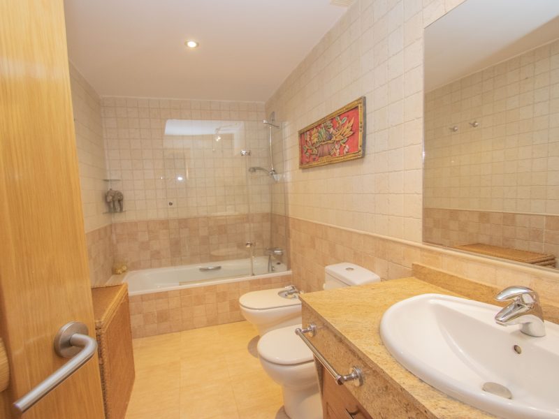 REF A136 Apartemento luminoso en Albir