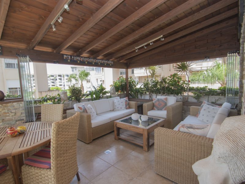 REF A136 Apartemento luminoso en Albir
