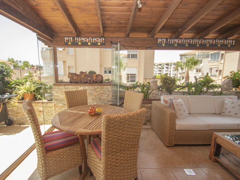 REF A136 Prachtig ruim appartement in Albir