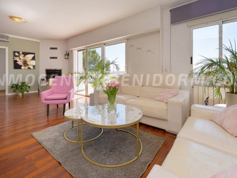 REF V137 Stunning modern detached villa with breathtaking sea views