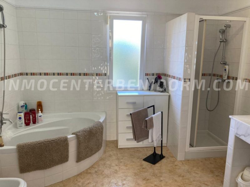 REF V 135 Lovely detached villa with sea views