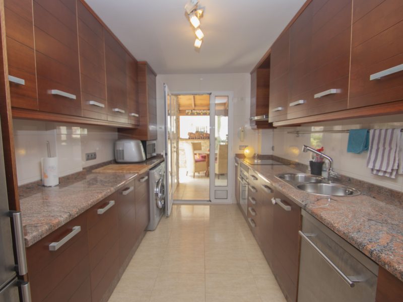 REF A136 Apartemento luminoso en Albir