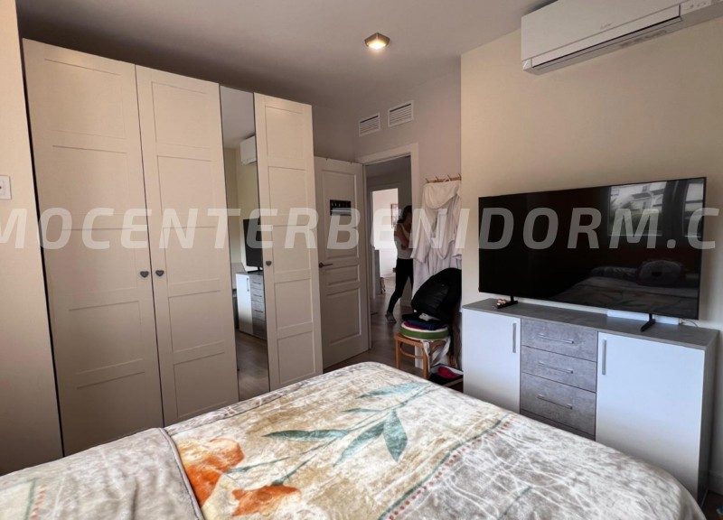REF: V142 Luxe Twee-onder-een-kap Villa in Rincón de Loix, Benidorm