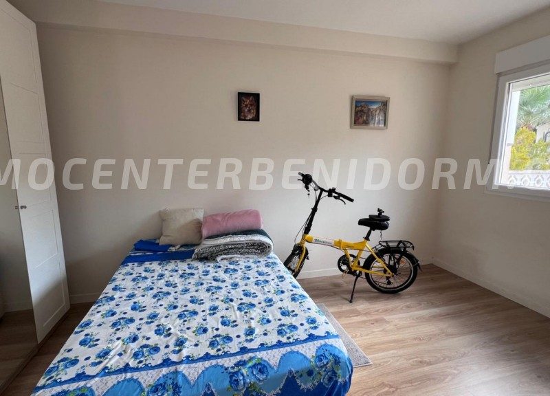 REF: V142 Luxe Twee-onder-een-kap Villa in Rincón de Loix, Benidorm