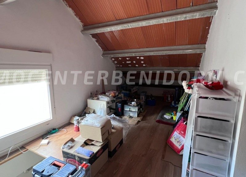 REF: V142 Luxury Semi-detached Villa in Rincón de Loix, Benidorm