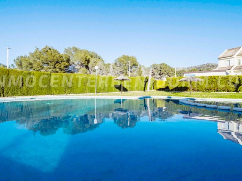 REF: V142 Luxury Semi-detached Villa in Rincón de Loix, Benidorm