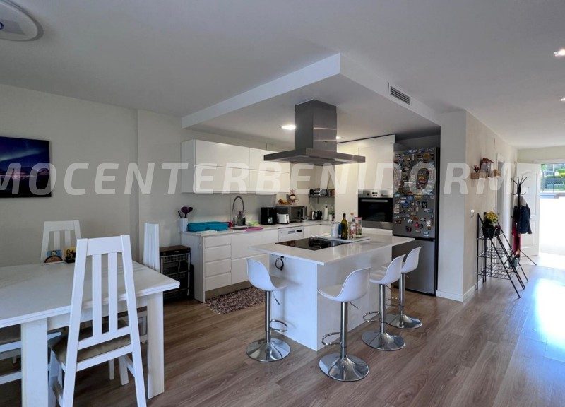 REF: V142 Luxury Semi-detached Villa in Rincón de Loix, Benidorm