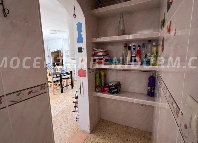 REF: V143 Detached Country House in Benidorm