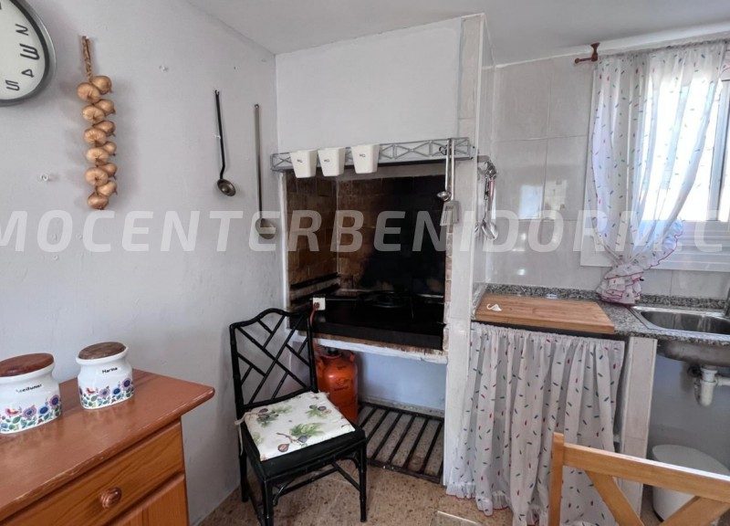REF: V143 Detached Country House in Benidorm