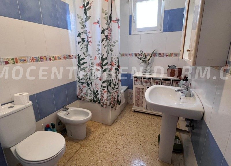 REF: V143 Vrijstaand Landhuis in Benidorm